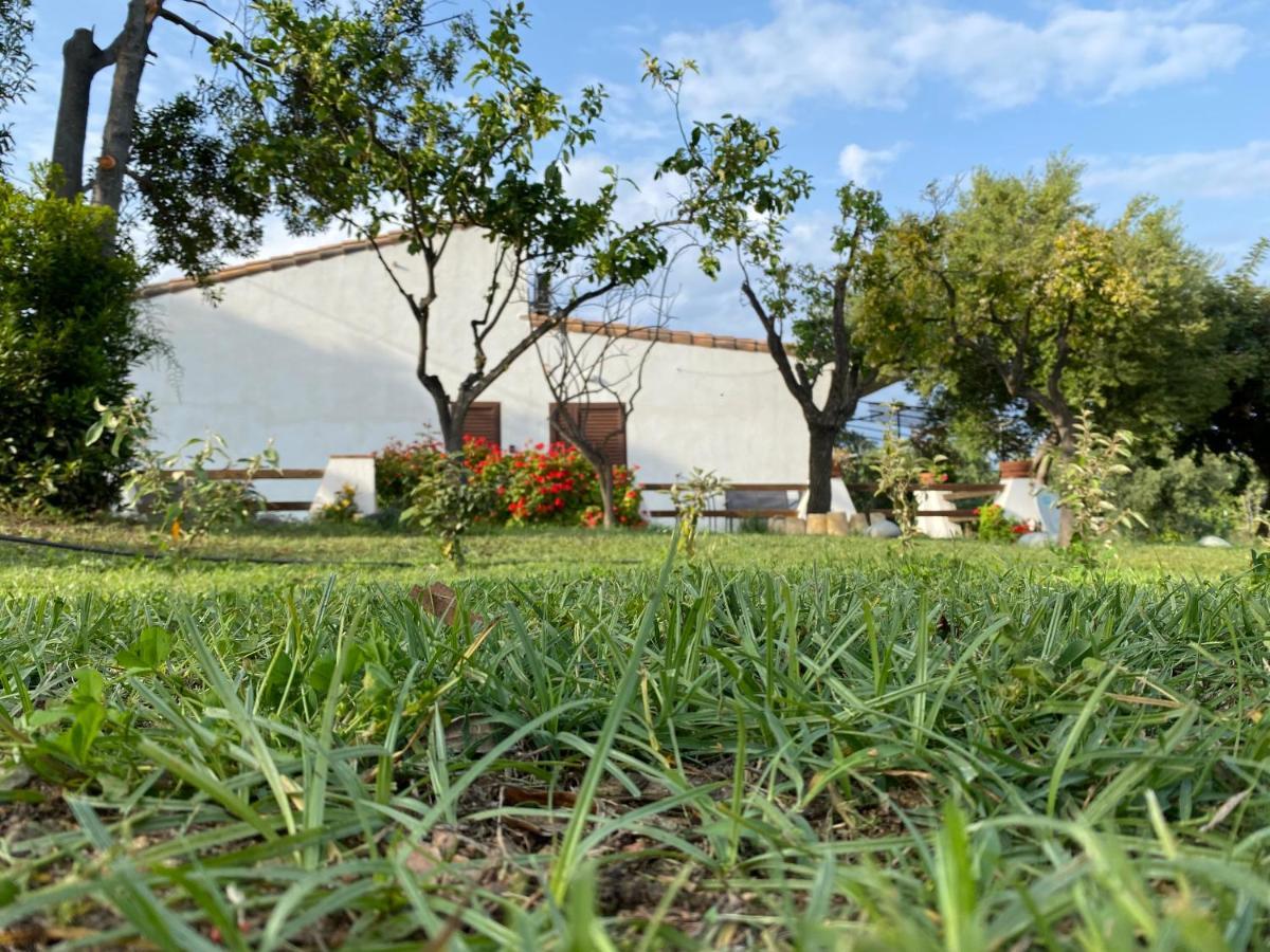 Villa Bianca แตร์เตนิอา ภายนอก รูปภาพ